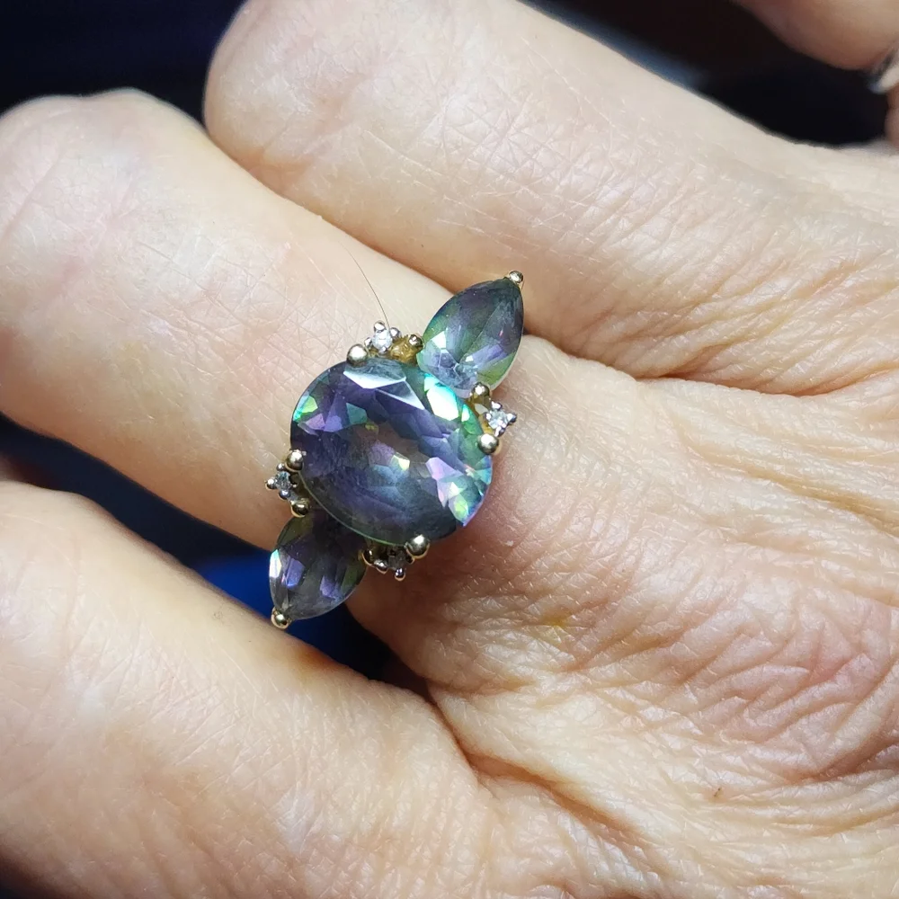 Kay Jewelers 14k Gold Rainbow Topaz & Diamond Ring - Picture 6 of 8